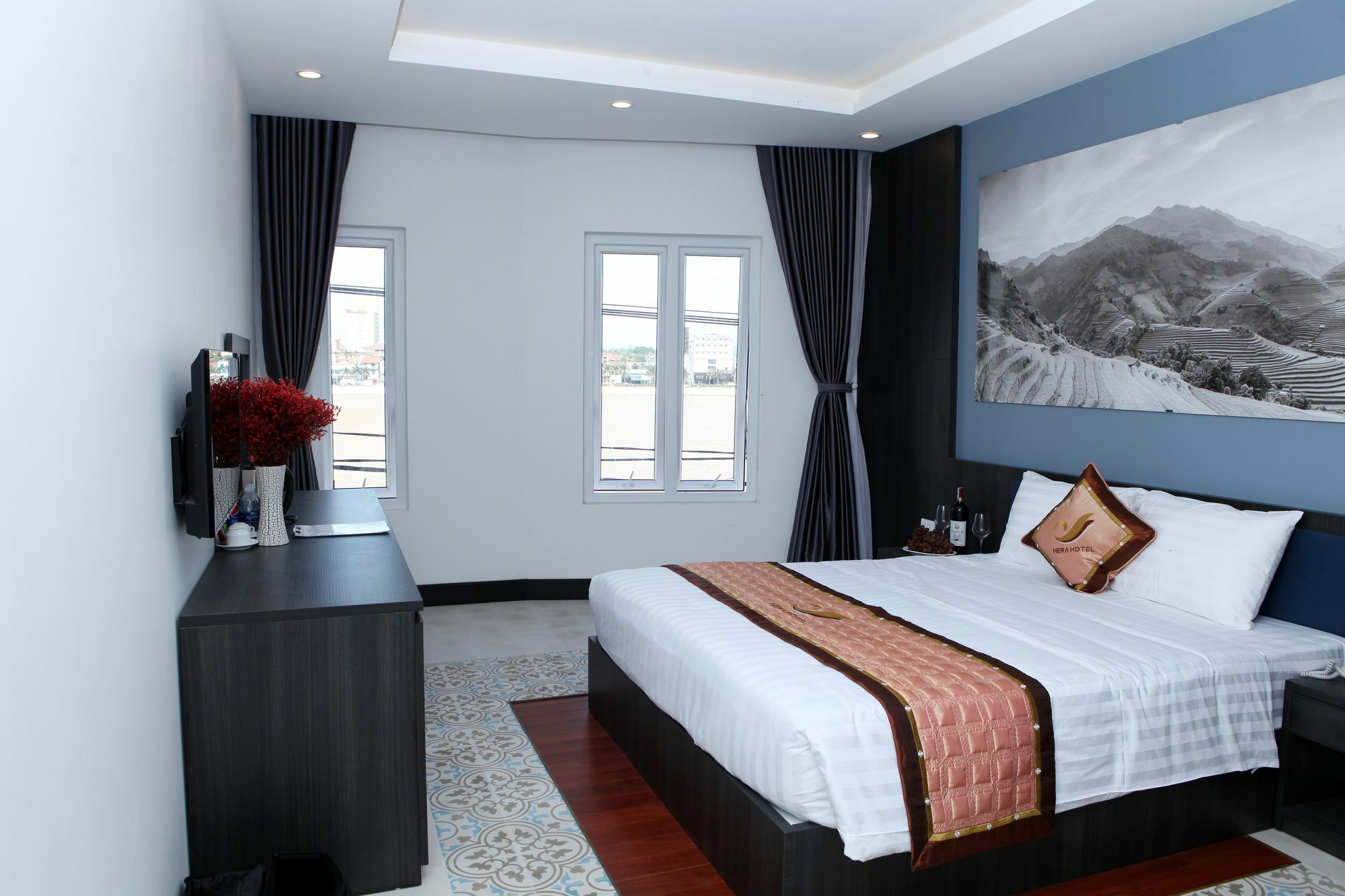 Hera Ha Long Hotel Exterior photo
